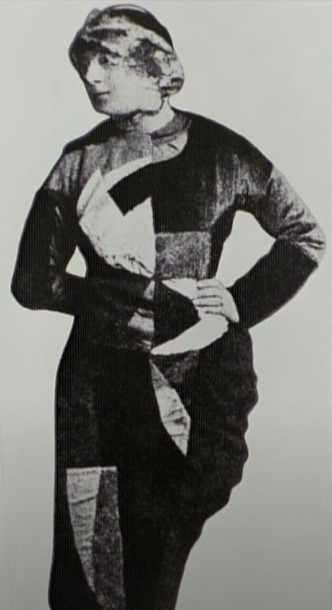 Sonia Delaunay applied the effect of her art to a dress she designed 