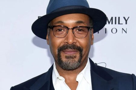 Jesse-L.-Martin's-Net-Worth