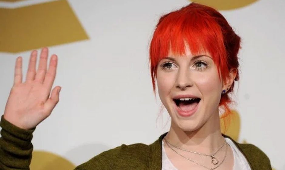 Hayley-Williams's-Net-Worth