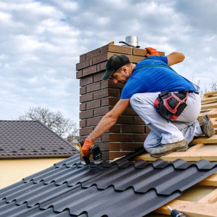 How to Choose the Right Roofing Material for Your Home