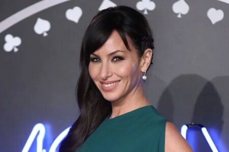 Molly-Bloom's-Net-Worth