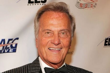 Pat-Boone’s-Net-Worth