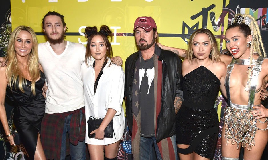 Stella-McBride-Cyrus-1